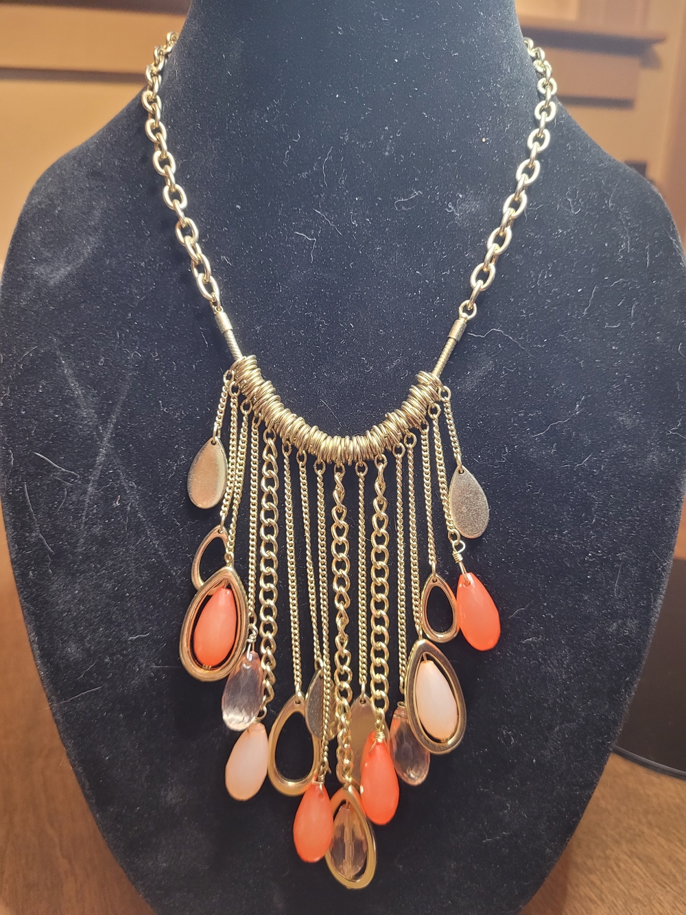 Vintage Worthington Gold-Tone Fringe Necklace with Coral and Peach Teardrops